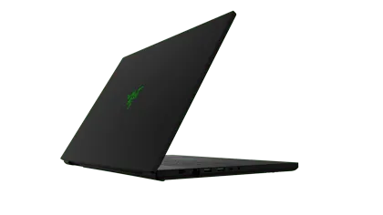 Alquila Portátil para juegos Razer Blade 18 - Intel® Core™ i9-13950HX - 32 GB - SSD de 1 TB - NVIDIA® GeForce® RTX™ 4070 - Alemán (QWERTZ) desde 41,99 € al mes