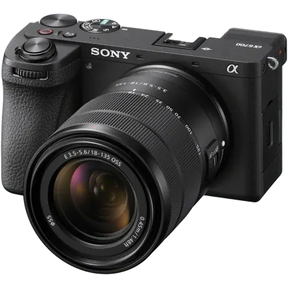 Kit Sony Alpha 6700 + E 18-135mm F3.5-5.6 OSS